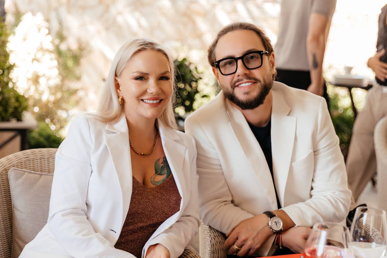 Анастасия Цаунитс и Сергей Подстреленный — основатели FLATHOUSE